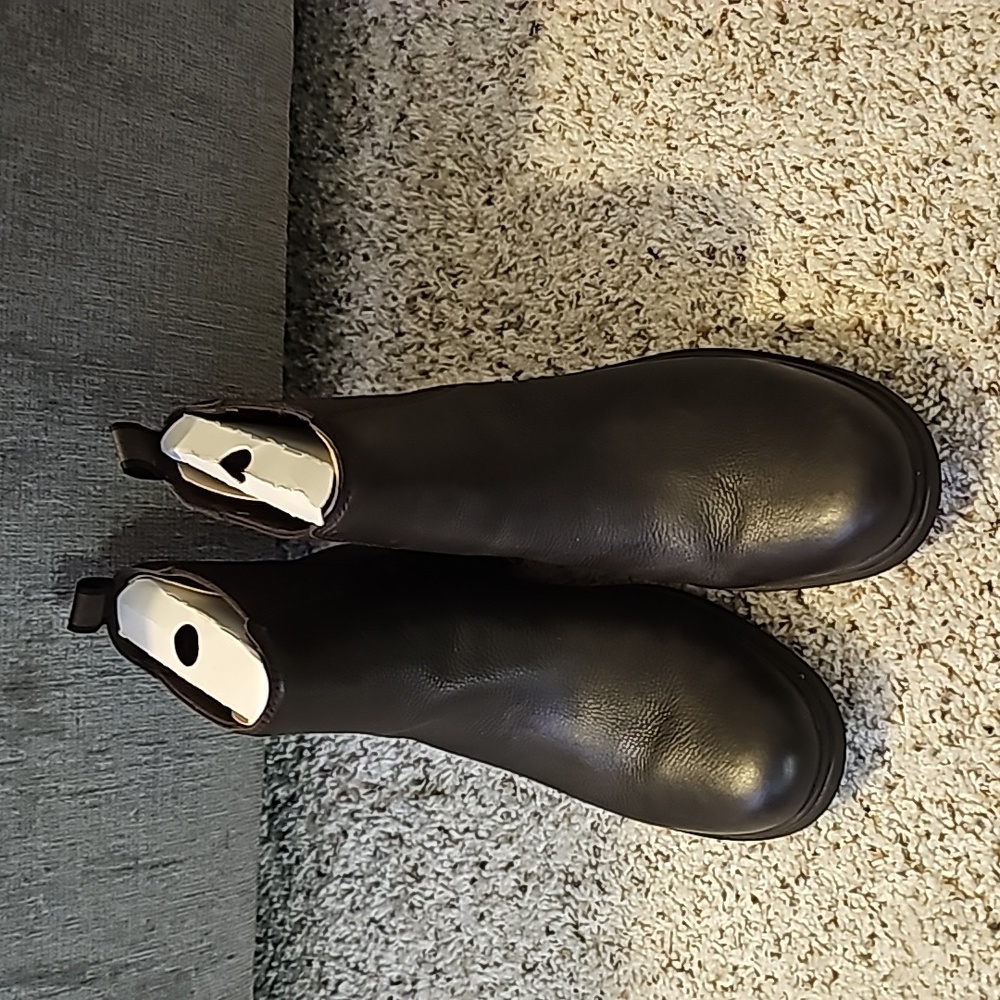 UGG Harrison Chelsea Boots Women's Size 11 Brown